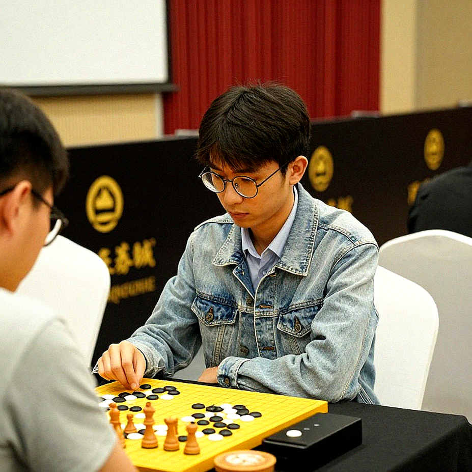 GCL 2026: Nepo bóp nghẹt Carlsen, thắng Sindarov bằng đồng hồ - và một lời cảnh báo cho Fyers