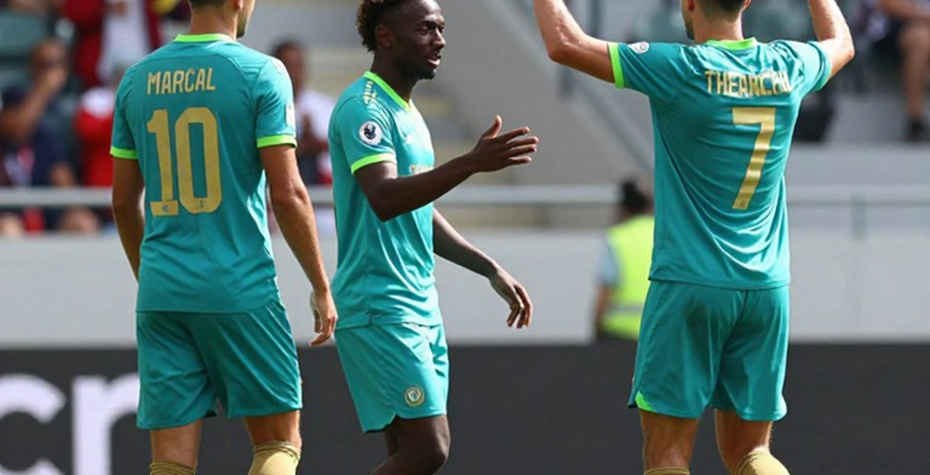 From Zilina to Lee Woon-jae: Le Giang Patrik and Vietnam's Goalkeeping Depth Problem From Zilina to Lee Woon-jae: Le Giang Patrik and Vietnam's Goalkeeping Depth Problem