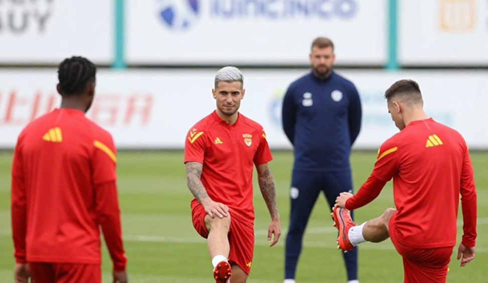 Không có quầy vé nào mở: Bên trong cỗ máy vận hành Clásico Estudiantil giữa Pumas CU và Águilas Blancas