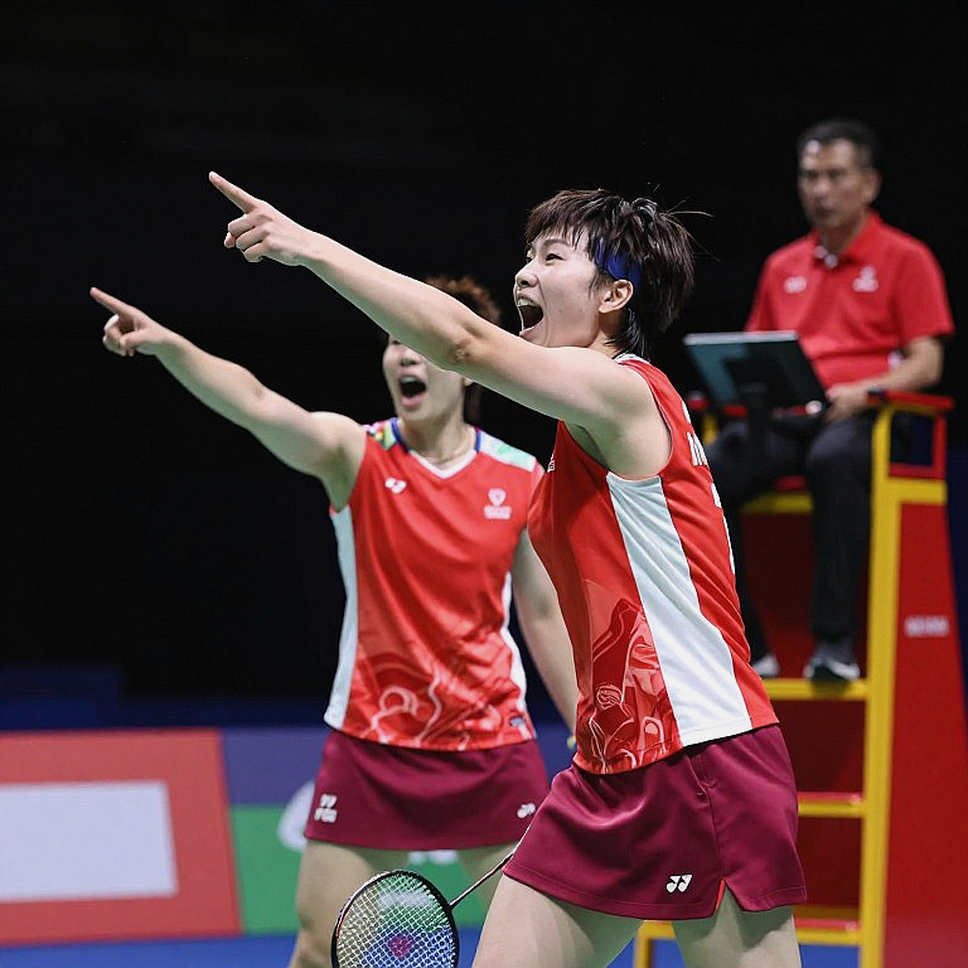 Alwi Farhan Sparring with Kento Momota in Tokyo: A Rally-Tempo Test Before Asian Games 2026 Alwi Farhan Sparring with Kento Momota in Tokyo: A Rally-Tempo Test Before Asian Games 2026
