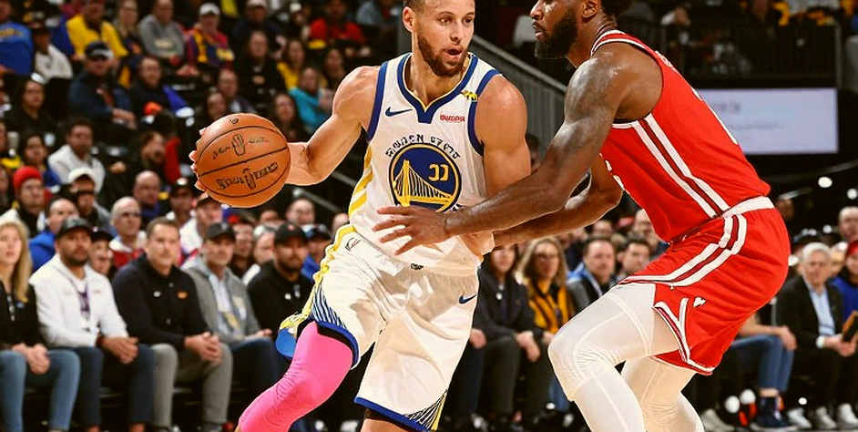 Rokas Jokubaitis tái xuất sau 384 ngày: Bayern Munich mở màn BBL bằng chiến thắng 108-72 trước Brose Bamberg Rokas Jokubaitis tái xuất sau 384 ngày: Bayern Munich mở màn BBL bằng chiến thắng 108-72 trước Brose Bamberg