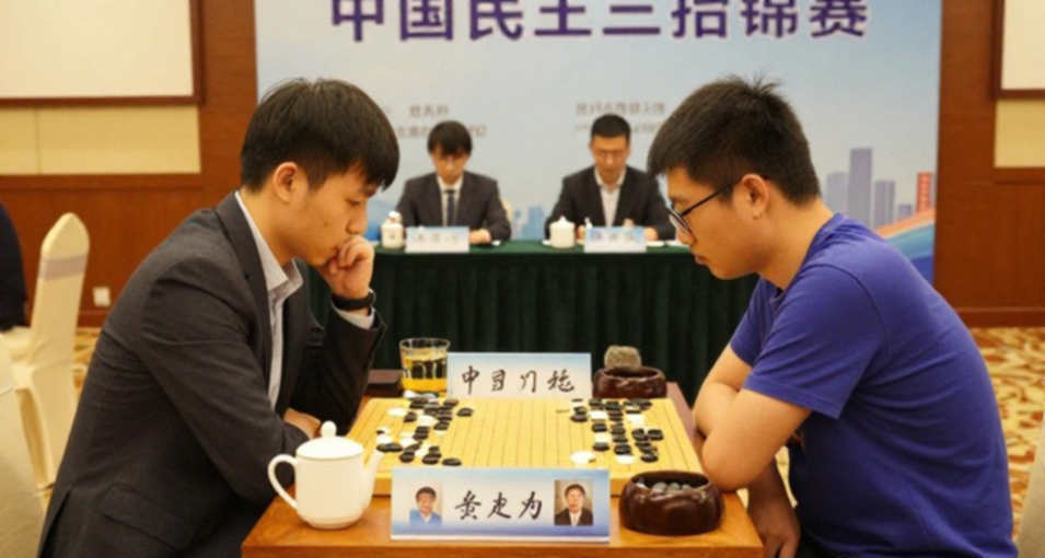Ảo thuật của Mã: Nước 5.e5 và lời hứa chưa được kiểm chứng