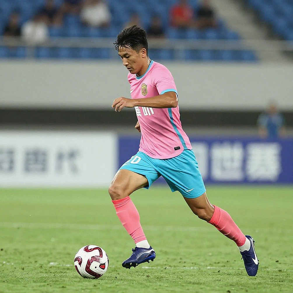 Vietnam U23 trước Uzbekistan: Điểm tựa hàng thủ và canh bạc hàng công Vietnam U23 trước Uzbekistan: Điểm tựa hàng thủ và canh bạc hàng công