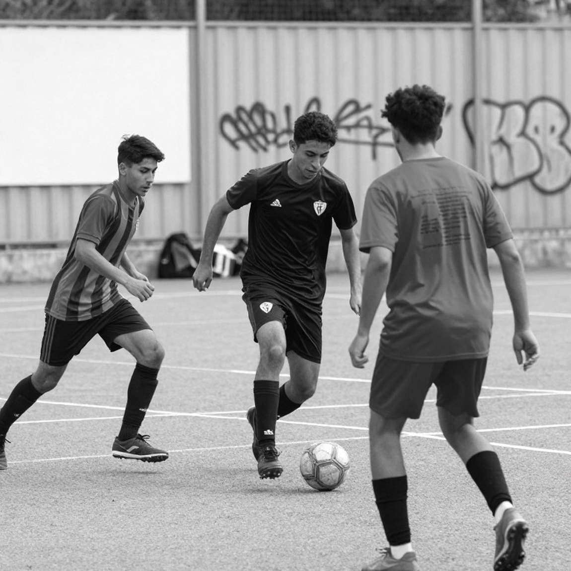 Okan Buruk Leads Team in First Training Session With Rafael Leao: Players Execute Drills Rapidly in 15-Minute Press-Open Okan Buruk Leads Team in First Training Session With Rafael Leao: Players Execute Drills Rapidly in 15-Minute Press-Open