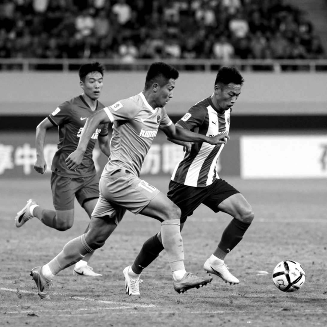 Một tờ vé số trong bản tin bóng đá: khi nội dung thể thao mất đi người kiểm chứng