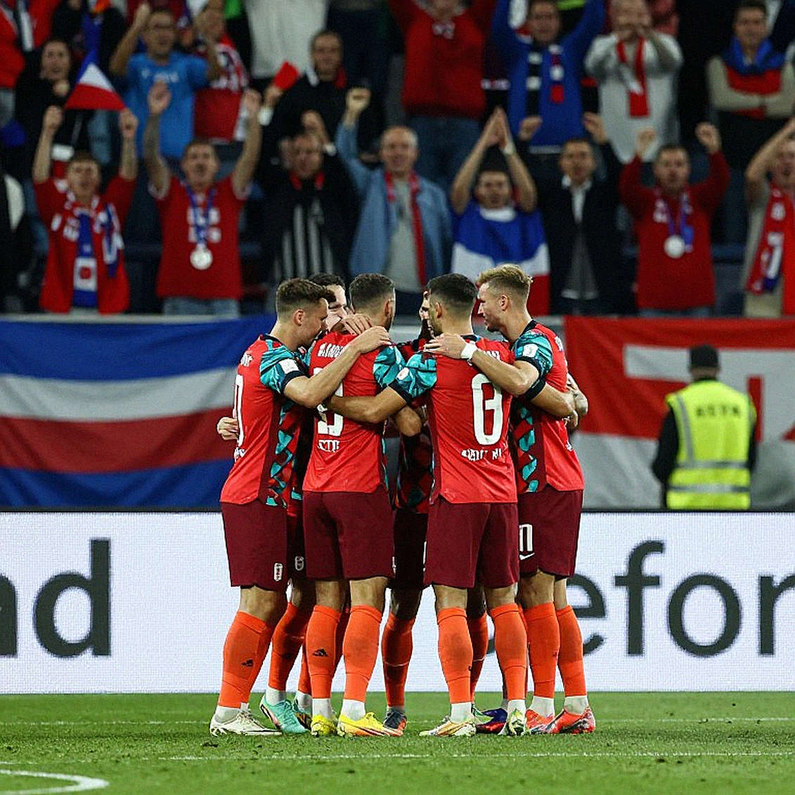Bài toán thời gian của HLV Kim Sang-sik: Đội tuyển Việt Nam đối mặt thử thách thực sự tại FIFA ASEAN Cup 2026 Bài toán thời gian của HLV Kim Sang-sik: Đội tuyển Việt Nam đối mặt thử thách thực sự tại FIFA ASEAN Cup 2026
